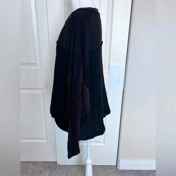 NWT POL Black Brown Waffle Knit Comfy Boyfriend Oversized Top Raw Edges Sz Small - Picture 7 of 8